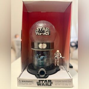 Star Wars Galactic Sphere jelly bean dispenser NEW!